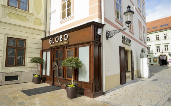 GLOBO Restaurant & Wine Bar